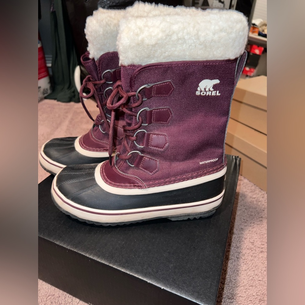 Sorel Winter Carnival women’s waterproof boots